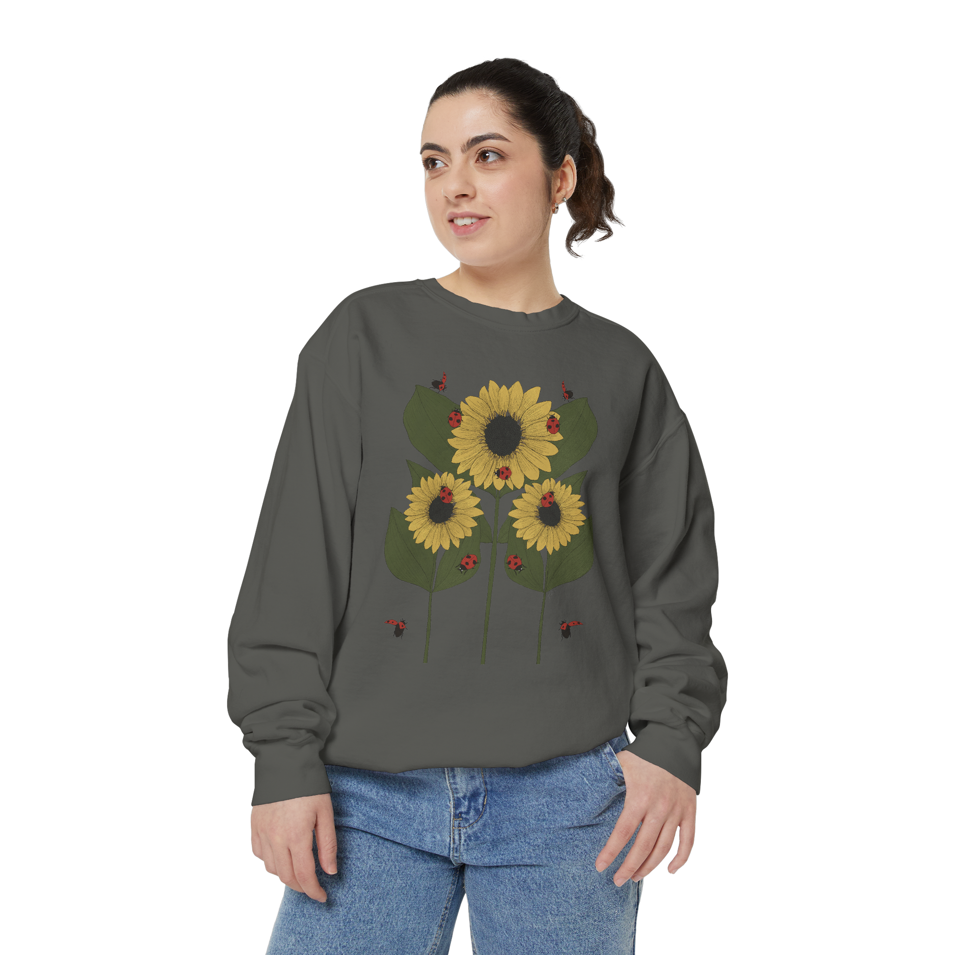 sunflower plant crewneck in pepper female model