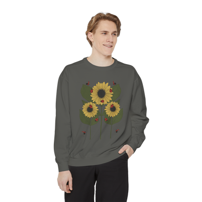 sunflower plant crewneck in pepper male model